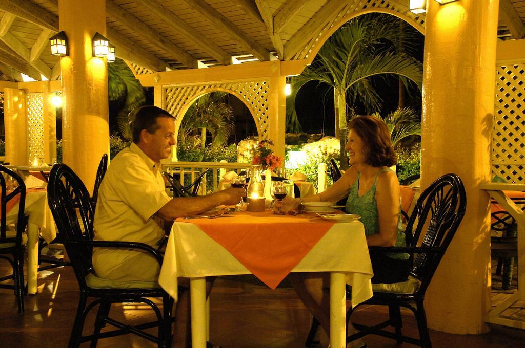The Village Inn And Spa Rodney Bay Ресторан фото